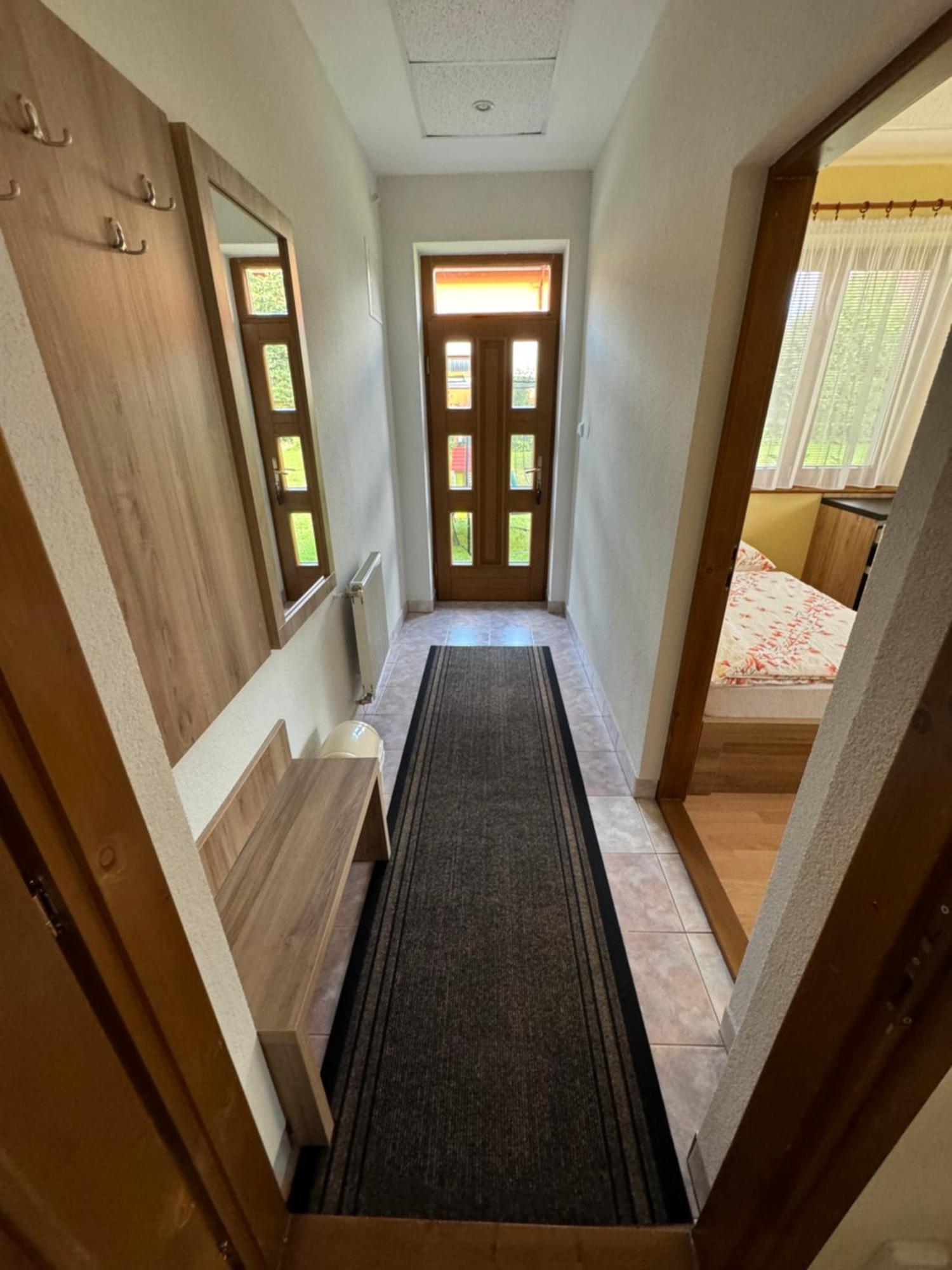 Apartamento Lutra Montana Relov Exterior foto