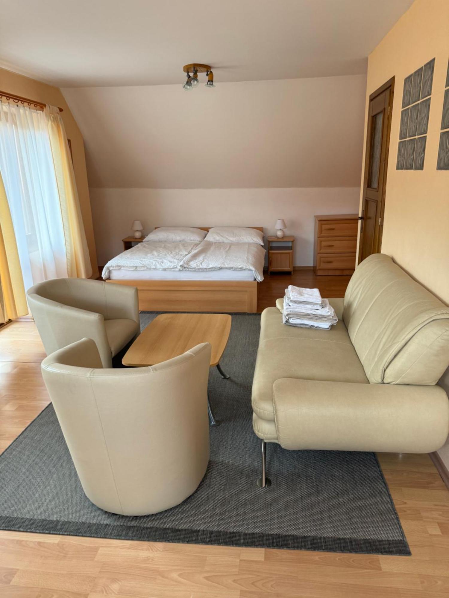 Apartamento Lutra Montana Relov Exterior foto