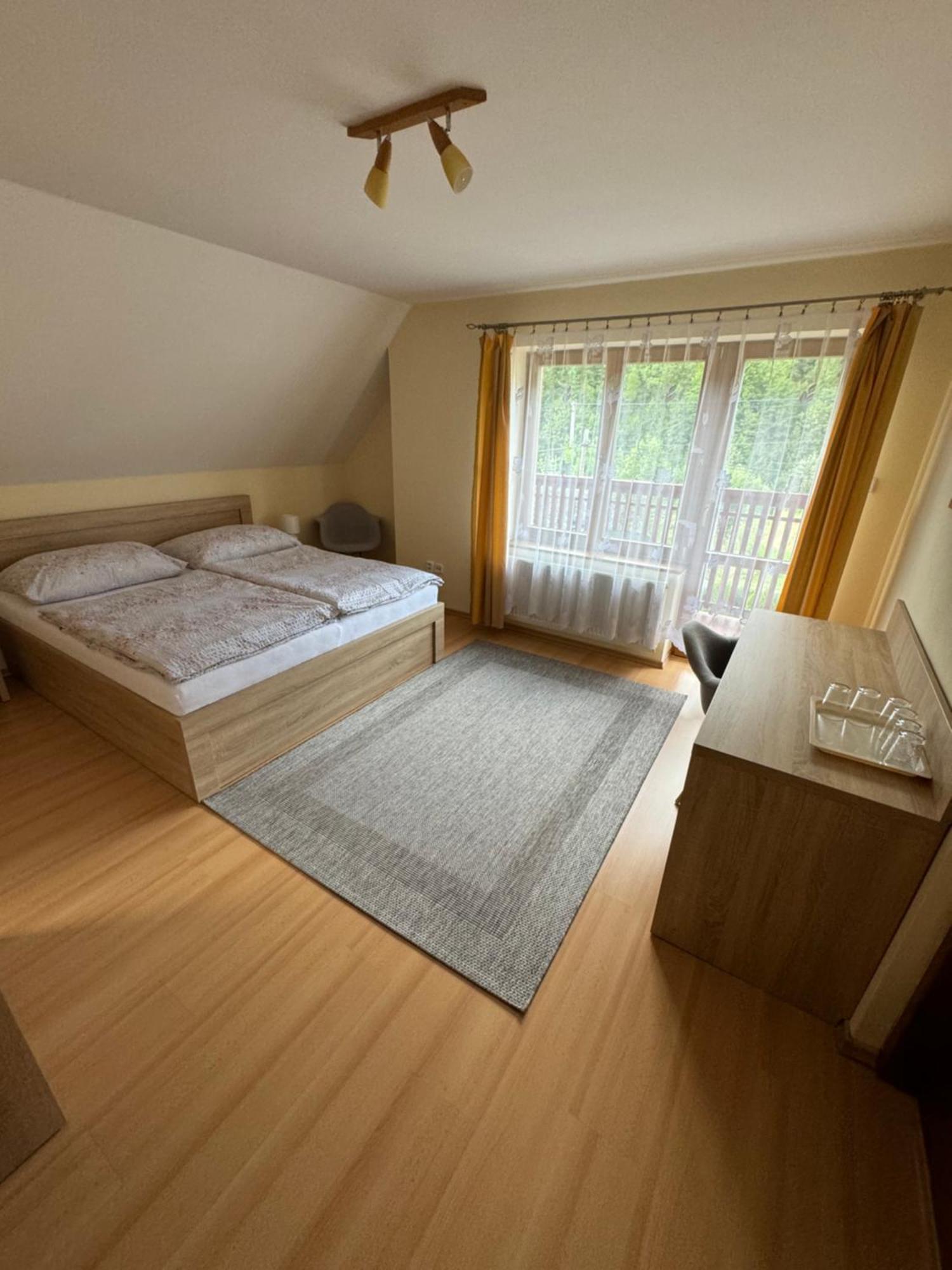 Apartamento Lutra Montana Relov Exterior foto