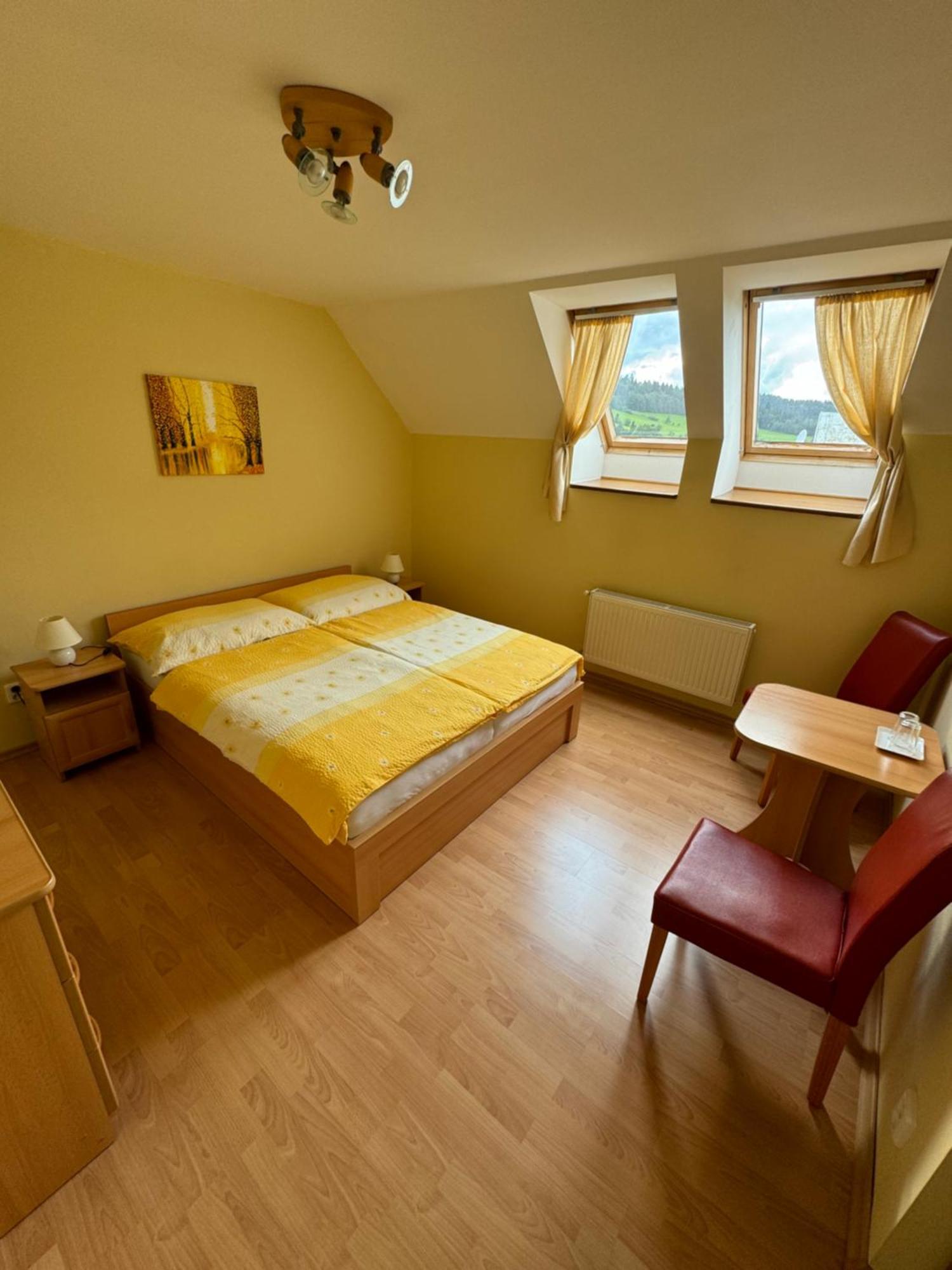 Apartamento Lutra Montana Relov Exterior foto