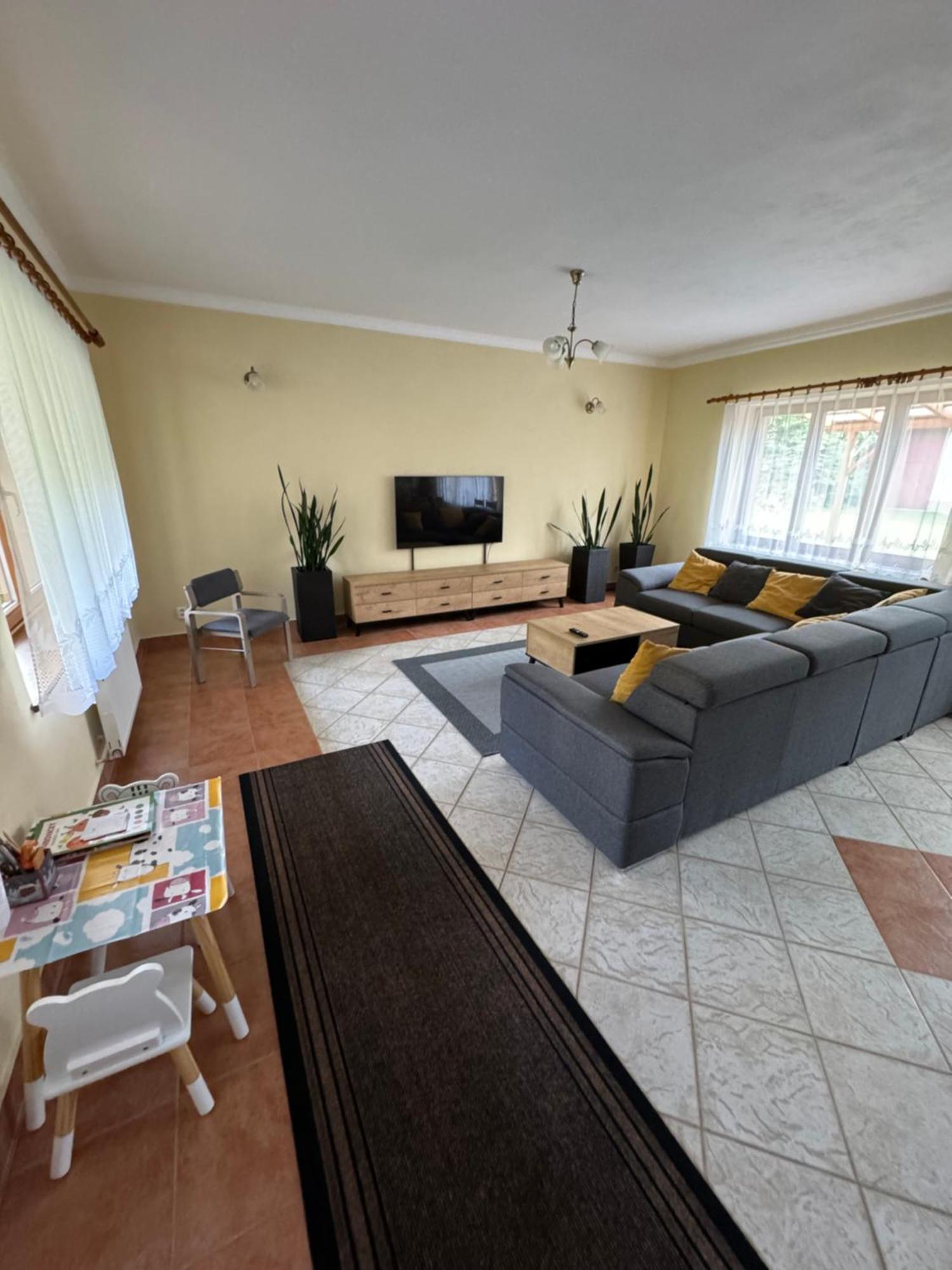 Apartamento Lutra Montana Relov Exterior foto