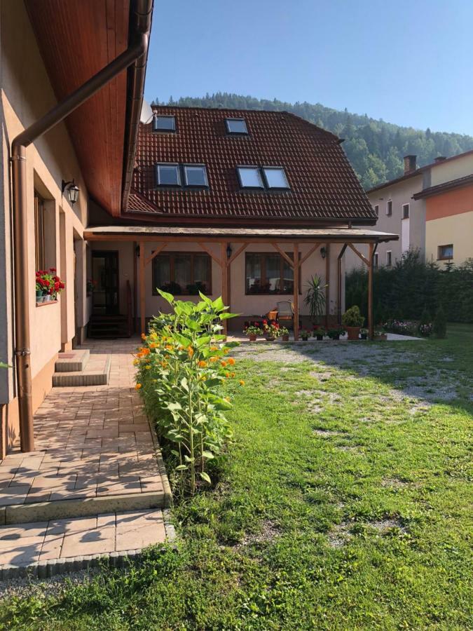 Apartamento Lutra Montana Relov Exterior foto